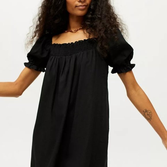 Urban Renewal Dresses & Skirts - URBAN RENEWAL Urban Outfitters Eco Linen Smocked Babydoll dress